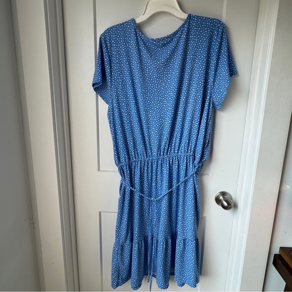 Banana Republic Women’s Belted Blue White Floral Dress XL Polyester-Spandex Chic - Picture 10 of 12